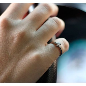 Класичне срібний перстень для заручин